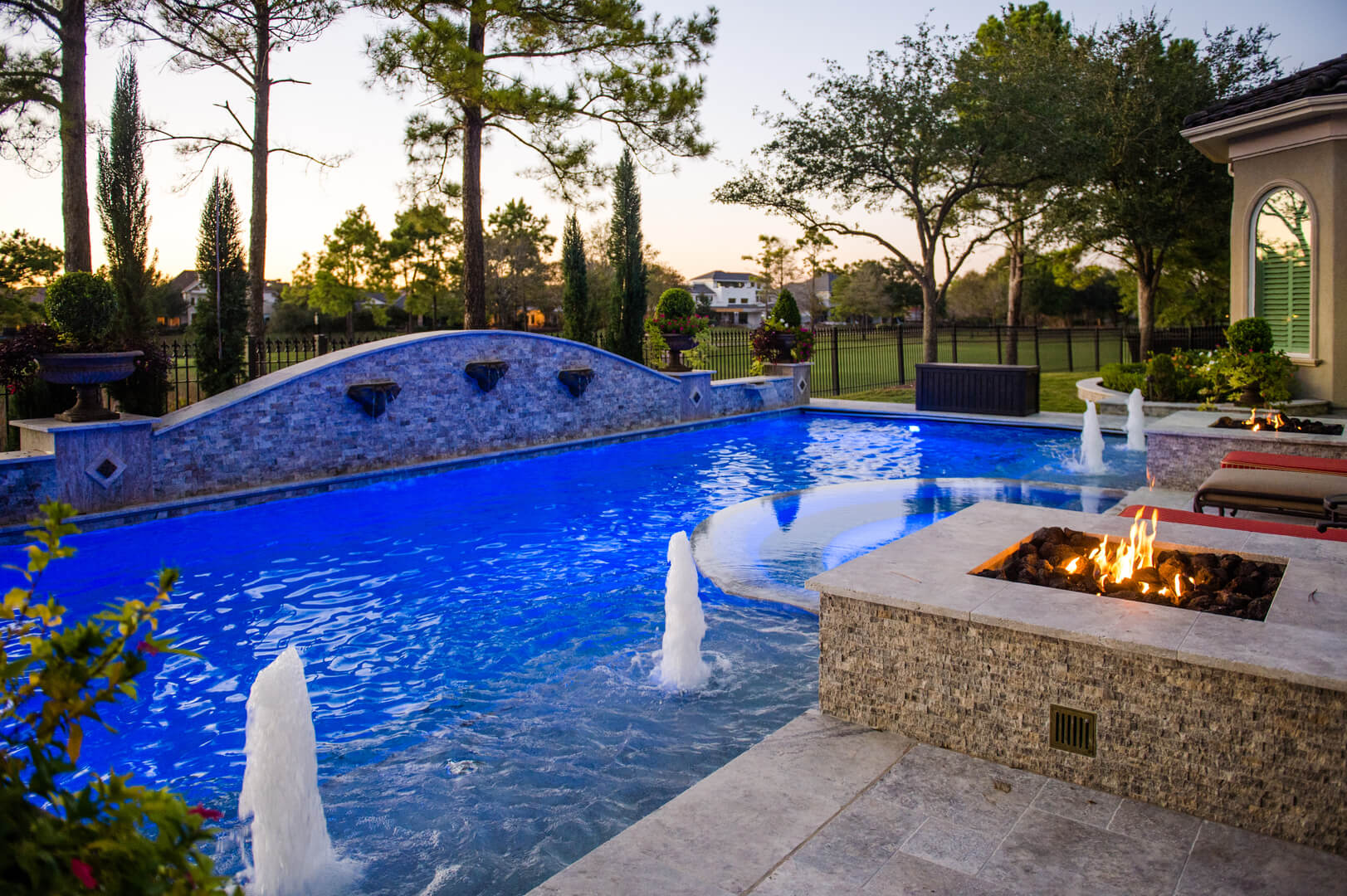 swimming pool contractors