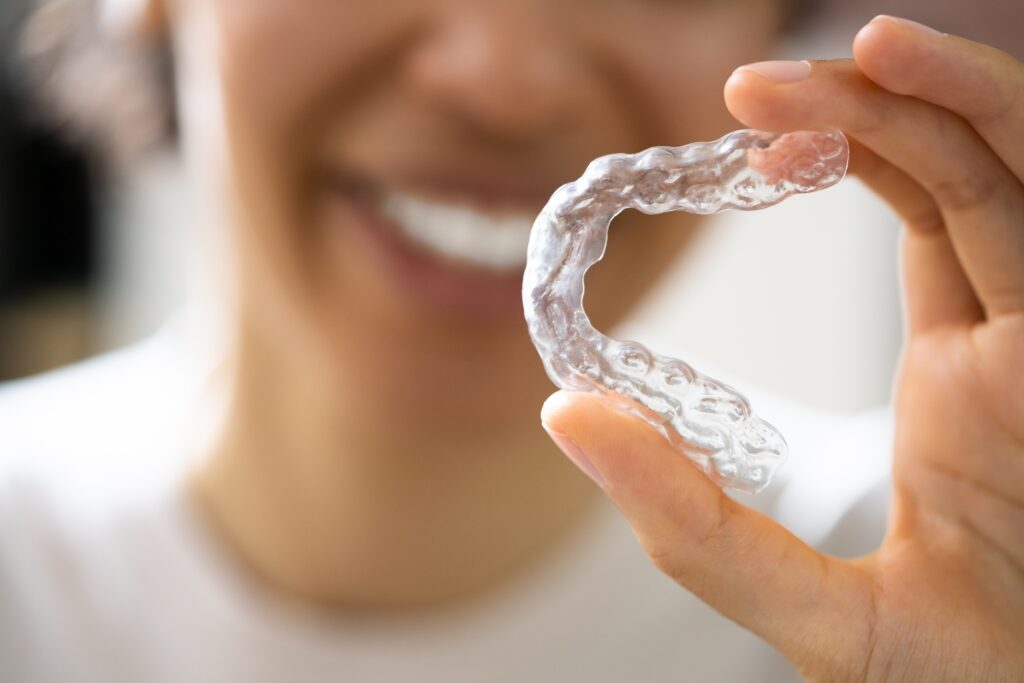 The-Importance-of-Wearing-a-Night-Guard-Splint-Tips-for-Better-Compliance